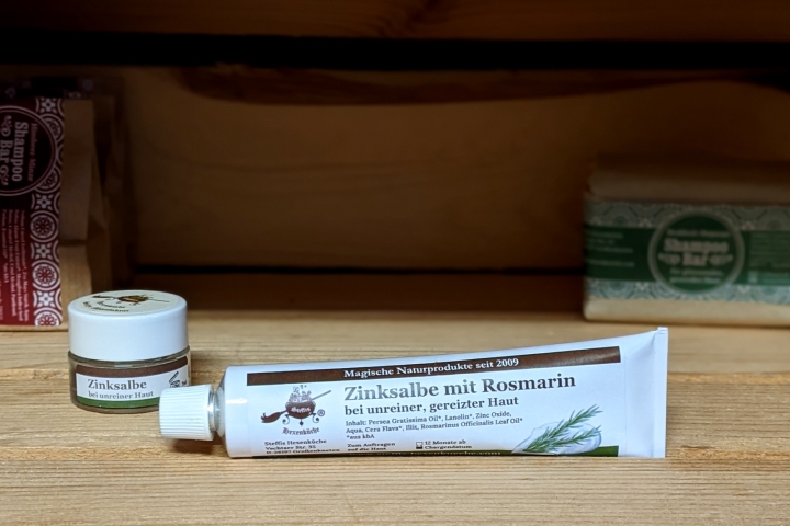 Zinksalbe in der Tube