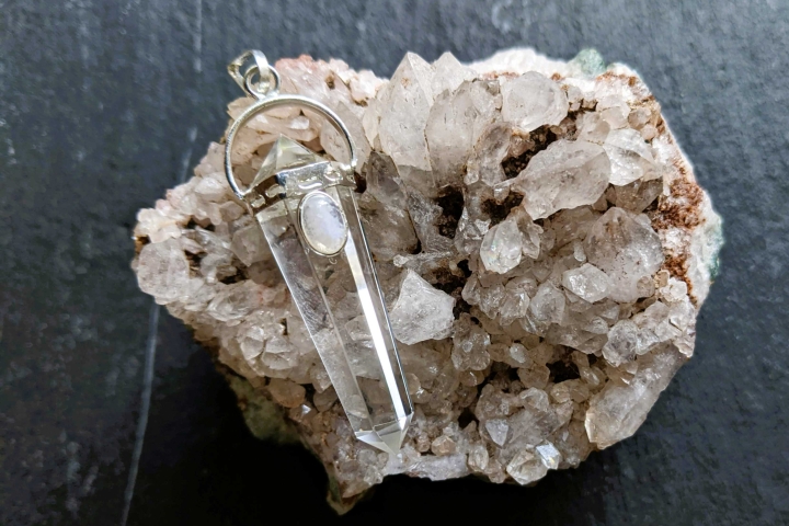 Bergkristall Pendel Mondstein