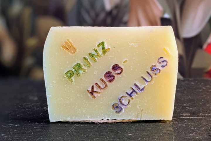 Das kleinste Seifenmärchen als Seifenstück ganz nah