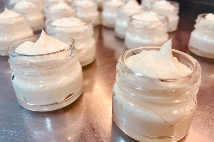 DeoMousse frisch im Glas