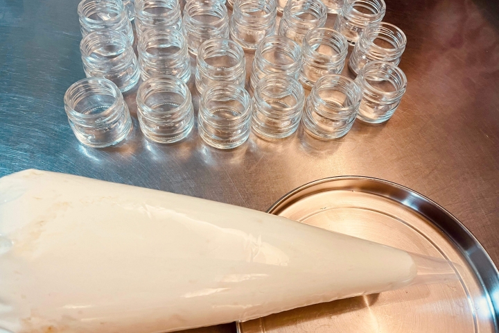 DeoMousse im Spritzbeutel