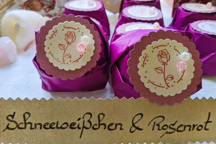 Schneeweißchen und Rosenrot Seife hübsch verpackt